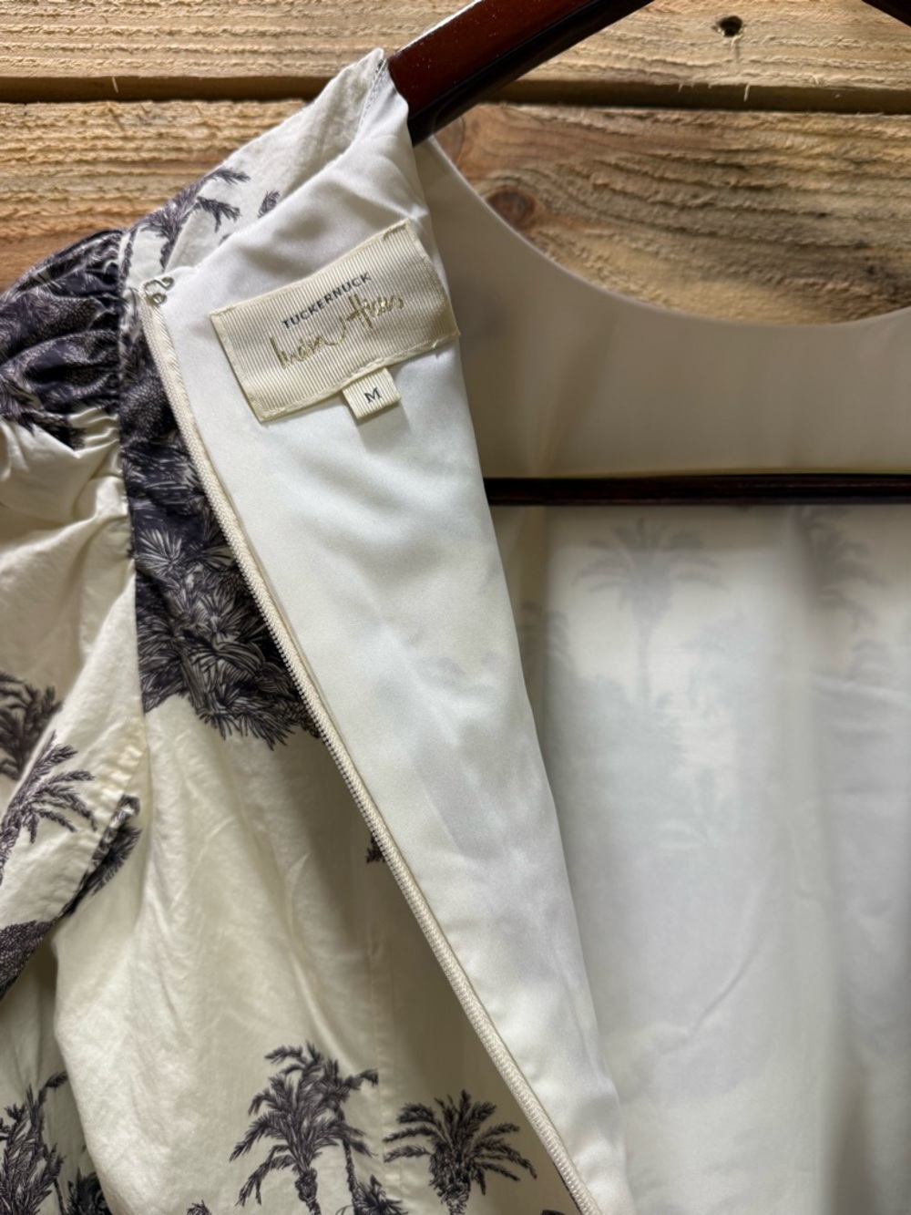 Tuckernuck x India Hicks Hibiscus Hill Toile Domino Mini Dress M Cream Black - Picture 5 of 6